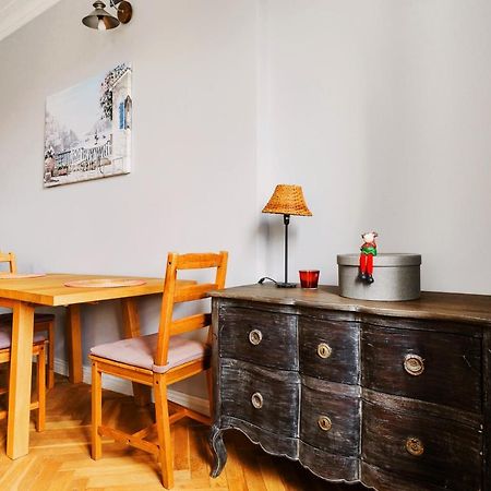 Апартаменти Designer Flat In The Heart Of Old Town Варшава Екстер'єр фото